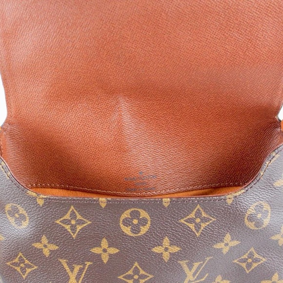 LV MONOGRAM MUSSETE - Picture 5 of 6